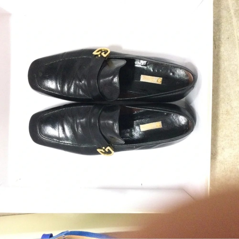 Gucci Black Leather Men's Oxford Loafers with Gold Hardware